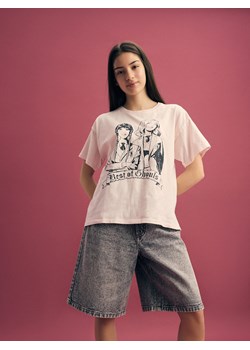 Reserved - T-shirt Wednesday - pastelowy róż - id: 537EX-03X - marki Reserved - 183636903 Reserved - T-shirt Wednesday - pastelowy róż ze sklepu Reserved w kategorii Bluzki dziewczęce - zdjęcie 183636903