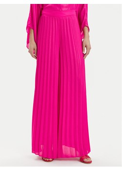 Lola Casademunt by Maite Spodnie palazzo MS2414004 Różowy Relaxed Fit ze sklepu MODIVO w kategorii Spodnie damskie - zdjęcie 183639522