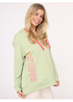 Zwillingsherz Bluza &quot;Smile&quot; w kolorze jasnozielonym ze sklepu Limango Polska w kategorii Bluzy damskie - zdjęcie 183642491