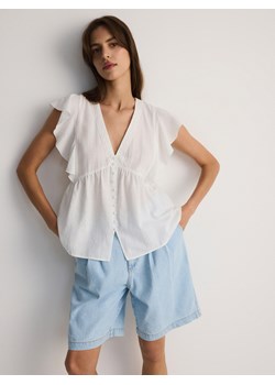 Reserved - Krótka koszula z falbanami - złamana biel ze sklepu Reserved w kategorii Bluzki damskie - zdjęcie 183646981