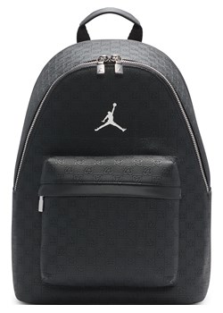 Plecak z monogramem Jordan (20 l) - Czerń ze sklepu Nike poland w kategorii Plecaki - zdjęcie 183650833