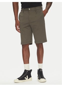 Lindbergh Szorty materiałowe 30-506062 Zielony Regular Fit ze sklepu MODIVO w kategorii Spodenki męskie - zdjęcie 183652362