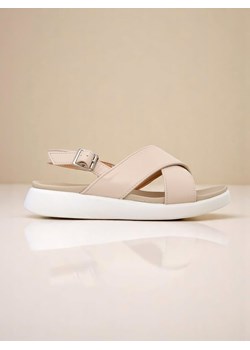 Royalfashion Damskie sandały na grubszej podeszwie Riva Star ze sklepu royalfashion.pl w kategorii Sandały damskie - zdjęcie 183657944