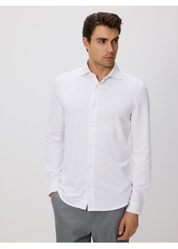 Reserved - Prążkowana koszula slim fit - biały ze sklepu Reserved w kategorii Koszule męskie - zdjęcie 183662364