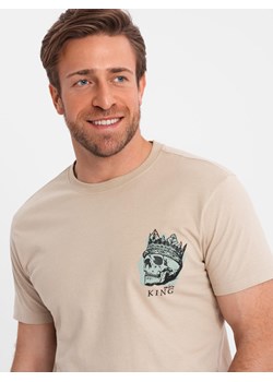 T-shirt męski bawełniany z nadrukiem na klatce piersiowej - beżowy V1 OM-TSPT-0167 ze sklepu ombre w kategorii T-shirty męskie - zdjęcie 183664474