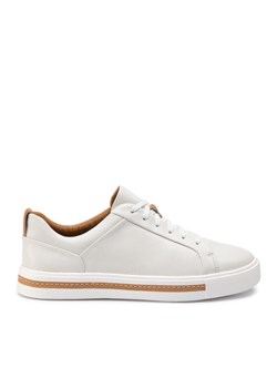 Sneakersy Clarks Un Maui Lace 261401684 Beżowy ze sklepu eobuwie.pl w kategorii Trampki damskie - zdjęcie 183668344