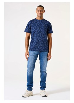 Garcia Koszulka w kolorze granatowym ze sklepu Limango Polska w kategorii T-shirty męskie - zdjęcie 183675561