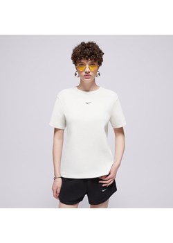 NIKE T-SHIRT W NSW NK CHLL WFL SS TOP ze sklepu Sizeer w kategorii Bluzki damskie - zdjęcie 183675792