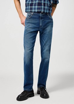 WRANGLER MĘSKIE SPODNIE JEANSOWE WRANGLER GREENSBORO DENIM DUSK 112362444 ze sklepu YouNeedit.pl w kategorii Jeansy męskie - zdjęcie 183676654