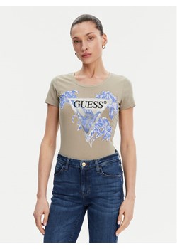 Guess T-Shirt W5GI08 J1314 Khaki Slim Fit ze sklepu MODIVO w kategorii Bluzki damskie - zdjęcie 183679213