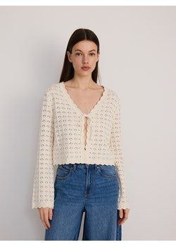 Reserved - Kardigan z ażurowym wzorem - kremowy ze sklepu Reserved w kategorii Swetry damskie - zdjęcie 183686313