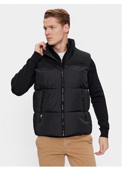Tommy Hilfiger Kamizelka New York MW0MW32769 Czarny Regular Fit ze sklepu MODIVO w kategorii Kamizelki męskie - zdjęcie 183689084