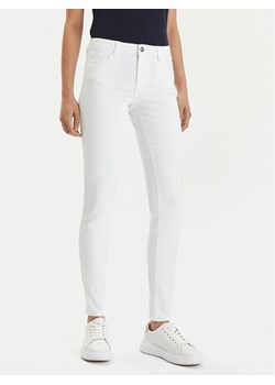 Armani Exchange Jeansy 8NYJ01 Y3TAZ 0102 Biały Slim Fit ze sklepu MODIVO w kategorii Jeansy damskie - zdjęcie 183689142