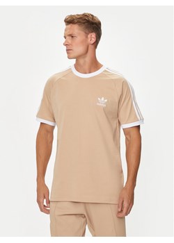 adidas T-Shirt adicolor Classics 3-Stripes IZ2366 Beżowy Slim Fit ze sklepu MODIVO w kategorii T-shirty męskie - zdjęcie 183689224