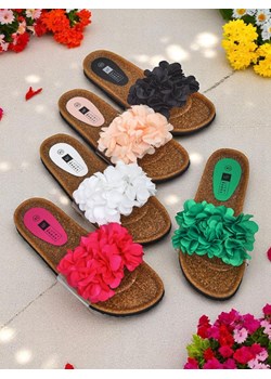 Royalfashion Klapki damskie z kwiatuszkami Flora Soft ze sklepu royalfashion.pl w kategorii Klapki damskie - zdjęcie 183692713