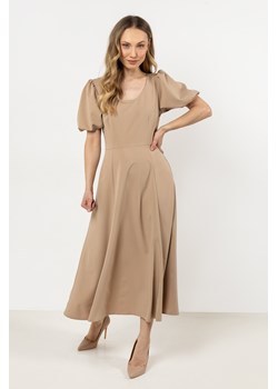Elegancka sukienka rozkloszowana - beżowa ze sklepu Cudmoda w kategorii Sukienki - zdjęcie 183696330