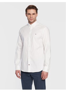 Tommy Hilfiger Koszula MW0MW29969 Biały Regular Fit ze sklepu MODIVO w kategorii Koszule męskie - zdjęcie 183701153