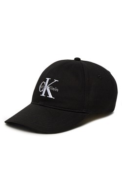 Calvin Klein Jeans Czapka z daszkiem Monologo LV04K5026G Czarny ze sklepu MODIVO w kategorii Czapki z daszkiem damskie - zdjęcie 183706254