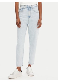Tommy Jeans Jeansy DW0DW20496 Niebieski Mom Fit ze sklepu MODIVO w kategorii Jeansy damskie - zdjęcie 183706370