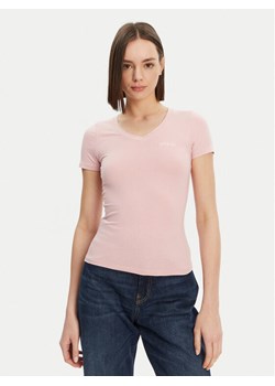Guess T-Shirt O5RI02 KBBU1 Różowy Regular Fit ze sklepu MODIVO w kategorii Bluzki damskie - zdjęcie 183725744