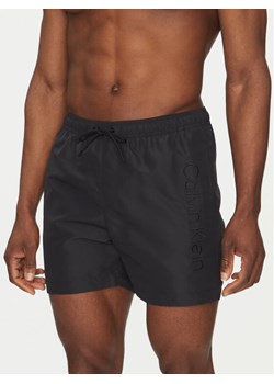 Calvin Klein Swimwear Szorty kąpielowe KM0KM01166 Czarny Regular Fit ze sklepu MODIVO w kategorii Kąpielówki - zdjęcie 183737184