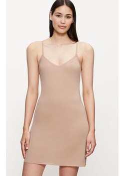 Triumph sukienka na ramiączkach Body Make-Up Dress 10216518-6106, Kolor beżowy, Rozmiar L, Triumph ze sklepu Primodo w kategorii Koszule nocne - zdjęcie 183749763