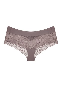 Triumph figi damskie Body Make-Up Illusion Lace Shorty 10219748-3091, Kolor gołębi, Rozmiar 38, Triumph - id: 207130 - marki Triumph - 183750443 Triumph figi damskie Body Make-Up Illusion Lace Shorty 10219748-3091, Kolor gołębi, Rozmiar 38, Triumph ze sklepu Intymna w kategorii Majtki damskie - zdjęcie 183750443