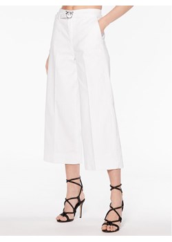 Pinko Jeansy Peggy 100168 A0G7 Biały Flare Fit ze sklepu MODIVO w kategorii Jeansy damskie - zdjęcie 183757341