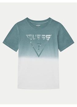 Guess T-Shirt L5GI27 I3Z14 Zielony Regular Fit ze sklepu MODIVO w kategorii T-shirty chłopięce - zdjęcie 183758780