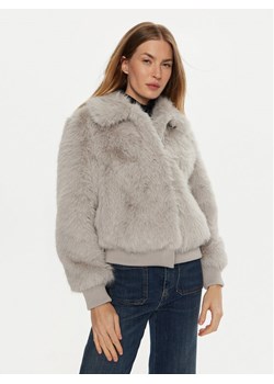 Guess Futro Soave W4BL11 WGHT0 Szary Regular Fit ze sklepu MODIVO w kategorii Futra damskie - zdjęcie 183758790