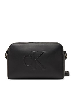 Calvin Klein Jeans Torebka Sculpted Ew Camera Bag LV04K3036G Czarny ze sklepu MODIVO w kategorii Listonoszki - zdjęcie 183758852