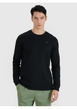 4F Koszulka w kolorze czarnym ze sklepu Limango Polska w kategorii T-shirty męskie - zdjęcie 183762092