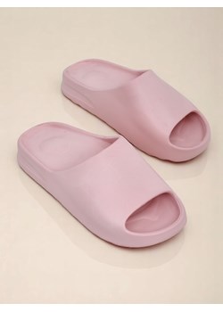 Royalfashion Damskie klapki na płaskiej podeszwie Easy Breeze ze sklepu royalfashion.pl w kategorii Klapki damskie - zdjęcie 183762843
