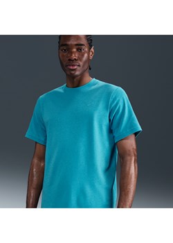 Męska uniwersalna koszulka z krótkim rękawem Dri-FIT Nike Primary - Zieleń ze sklepu Nike poland w kategorii T-shirty męskie - zdjęcie 183775043