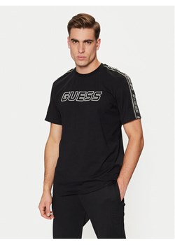Guess T-Shirt Arlo Z4GI18 J1314 Czarny Regular Fit ze sklepu MODIVO w kategorii T-shirty męskie - zdjęcie 183778542