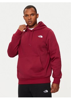 The North Face Bluza Simple Dome NF0A89FC Bordowy Regular Fit ze sklepu MODIVO w kategorii Bluzy męskie - zdjęcie 183778744