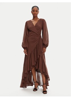 Guess Sukienka wieczorowa 5GGK53 7317A Brązowy Regular Fit ze sklepu MODIVO w kategorii Sukienki - zdjęcie 183778751