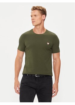 Guess T-Shirt M2YI24 J1314 Zielony Slim Fit ze sklepu MODIVO w kategorii T-shirty męskie - zdjęcie 183788292