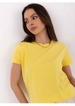 Gładki t-shirt z bawełny - żółty ze sklepu Cudmoda w kategorii Bluzki damskie - zdjęcie 183804203