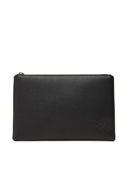 Saszetka Calvin Klein Jeans Sculpted Impression Pouch Pu LV04G1028G Czarny ze sklepu eobuwie.pl w kategorii Saszetki - zdjęcie 183807723