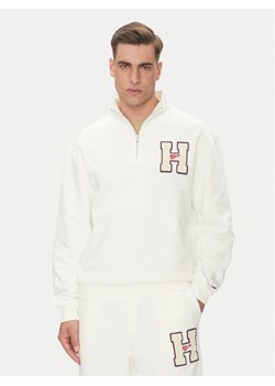Tommy Jeans Bluza Towel Patch DM0DM21263 Écru Regular Fit ze sklepu MODIVO w kategorii Bluzy męskie - zdjęcie 183813301
