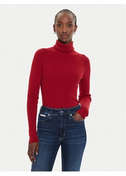Calvin Klein Jeans Golf J20J224225 Czerwony Regular Fit ze sklepu MODIVO w kategorii Swetry damskie - zdjęcie 183813463