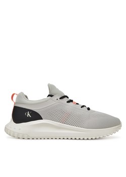Calvin Klein Jeans Sneakersy Eva Runner Tech Knit YM0YM01293 Szary ze sklepu MODIVO w kategorii Buty sportowe męskie - zdjęcie 183813732