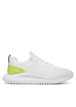 Calvin Klein Jeans Sneakersy Eva Runner Tech Knit YM0YM01293 Biały ze sklepu MODIVO w kategorii Buty sportowe męskie - zdjęcie 183814081