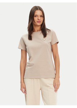 Guess T-Shirt V4YI09 J1314 Beżowy Regular Fit ze sklepu MODIVO w kategorii Bluzki damskie - zdjęcie 183814191
