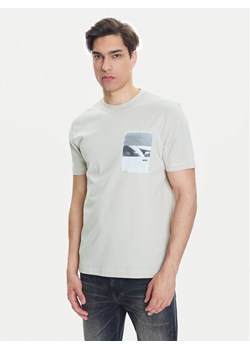 BOSS T-Shirt Te_Container 50546920 Beżowy Regular Fit ze sklepu MODIVO w kategorii T-shirty męskie - zdjęcie 183814684