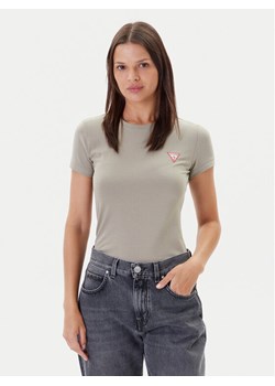 Guess T-Shirt W2YI44 J1314 Khaki Regular Fit ze sklepu MODIVO w kategorii Bluzki damskie - zdjęcie 183814760