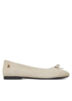 Tommy Hilfiger Baleriny Toe Cap Suede Ballerina FW0FW08909 Beżowy ze sklepu MODIVO w kategorii Balerinki - zdjęcie 183815123