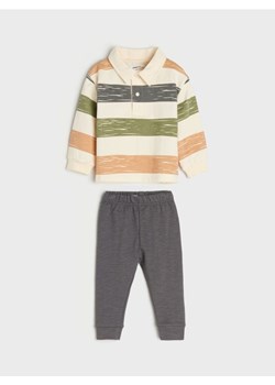 Sinsay - Komplet dzianinowy - kremowy - id: 7481Z-01X - marki Sinsay - 183828091 Sinsay - Komplet dzianinowy - kremowy ze sklepu Sinsay w kategorii Odzież dla niemowląt - zdjęcie 183828091