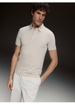 Reserved - Koszulka polo regular fit - beżowy - id: 853DI-08X - marki Reserved - 183829941 Reserved - Koszulka polo regular fit - beżowy ze sklepu Reserved w kategorii T-shirty męskie - zdjęcie 183829941